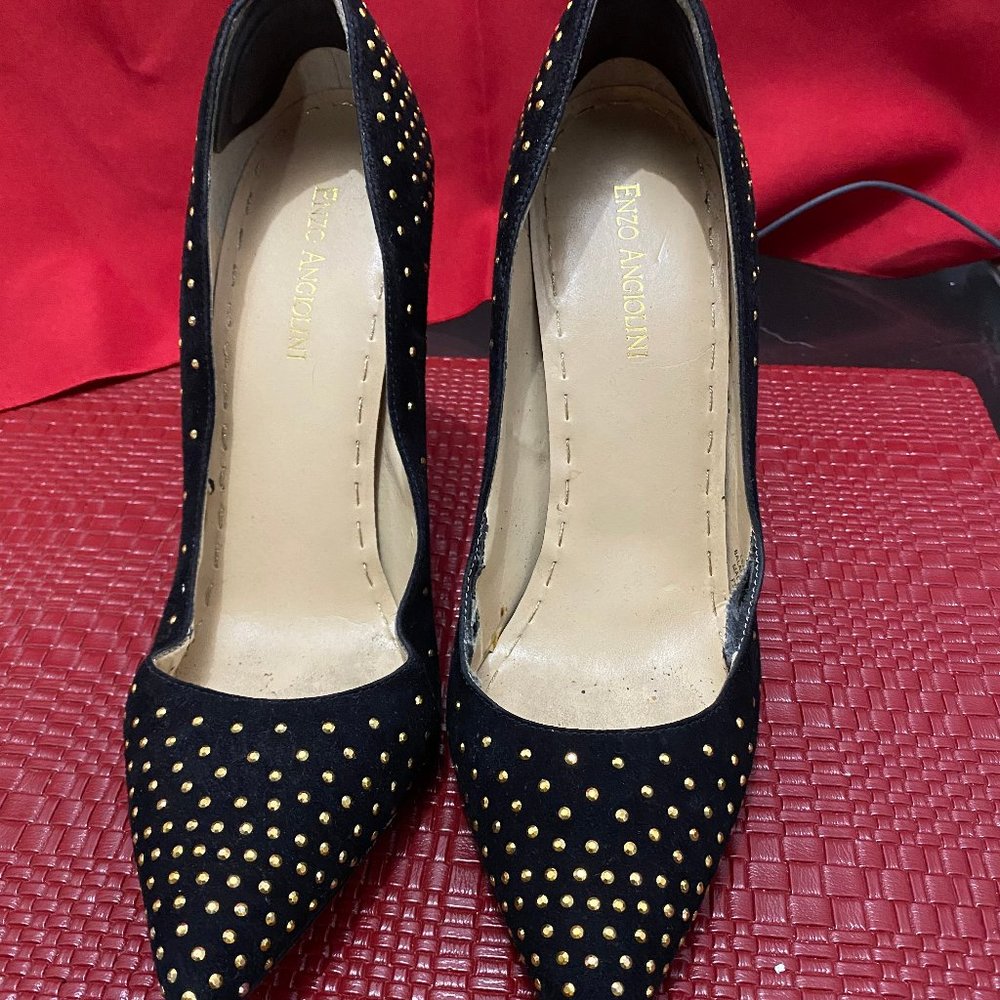 black and gold heels